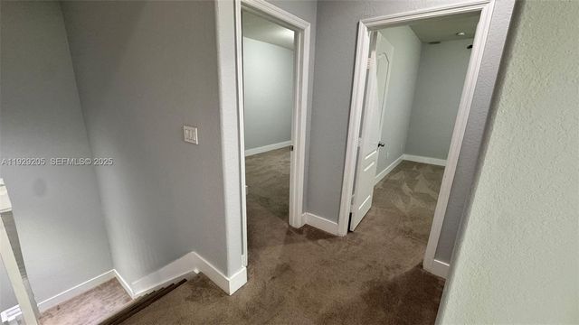 14962 SW 9th Ter, Miami, FL 33194