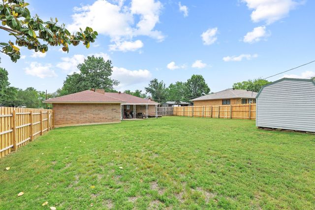 2601 Arapaho Cove, Denison, TX 75020