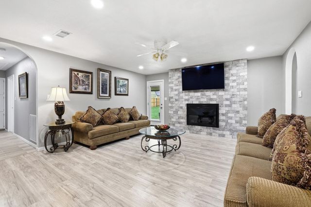2601 Arapaho Cove, Denison, TX 75020