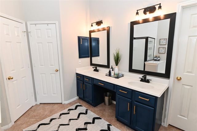 1319 W Welsford Drive, Spring, TX 77386