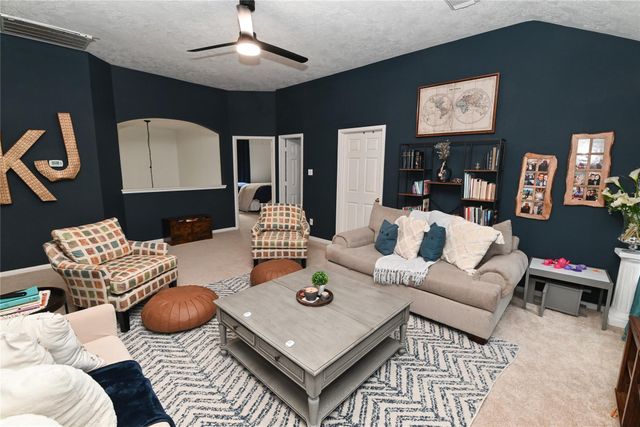 1319 W Welsford Drive, Spring, TX 77386