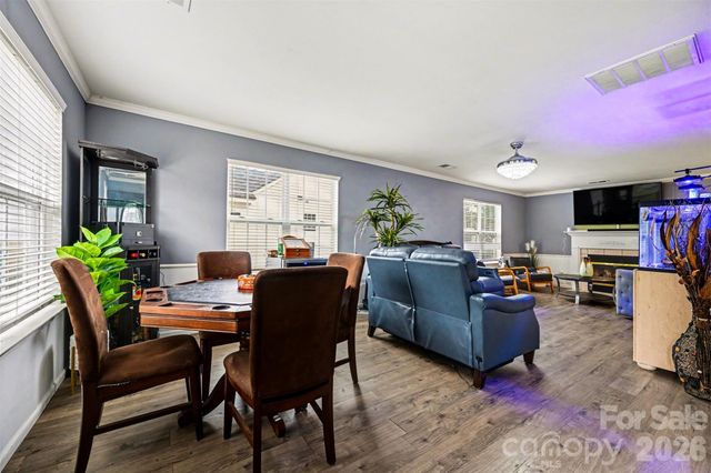 5846 Hewitt Drive, Charlotte, NC 28269