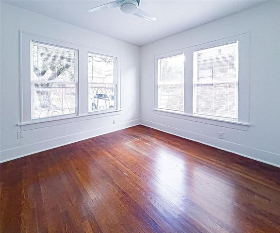 1609 Kipling Street, Houston, TX 77006