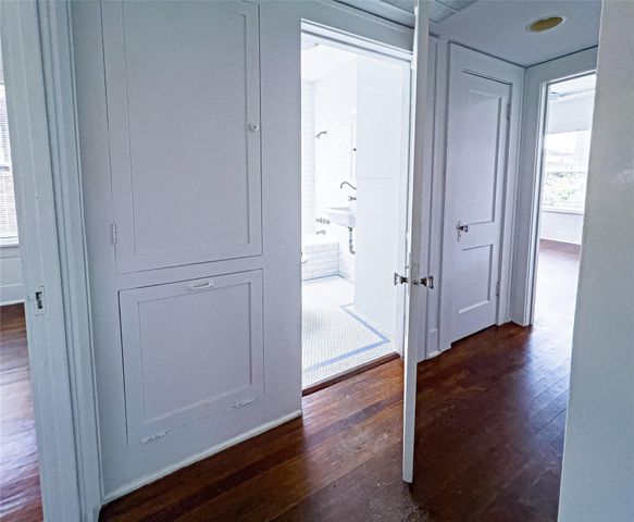 1609 Kipling Street, Houston, TX 77006