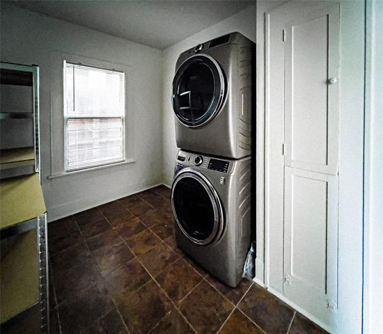 1609 Kipling Street, Houston, TX 77006