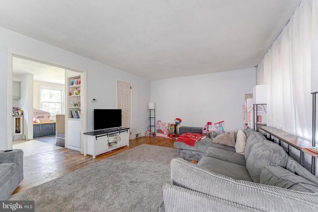 503 HIGHLAND AVE, Downingtown, PA 19335