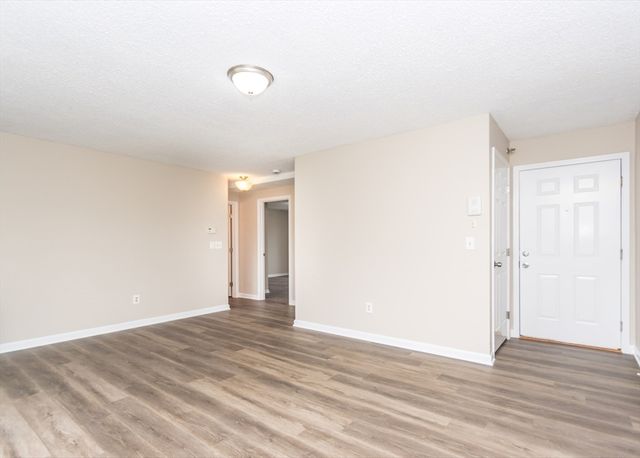 84 Tennis Plaza Road 1, Dracut, MA 01826