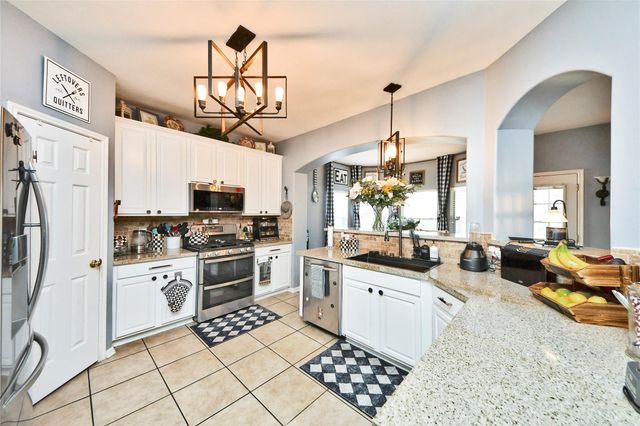 19427 Savannah Creek Lane, Katy, TX 77449