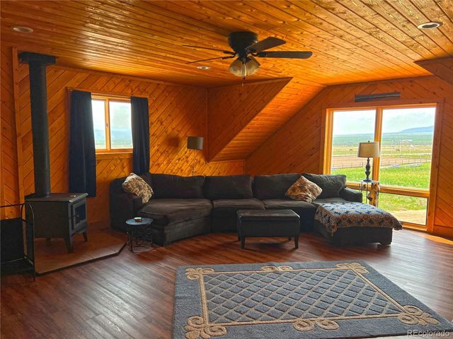 4613 County Road 160, Westcliffe, CO 81252