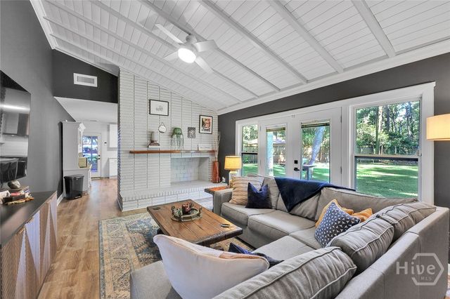 1521 Forsyth Road, Savannah, GA 31406