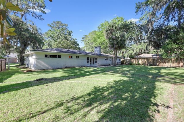 1521 Forsyth Road, Savannah, GA 31406