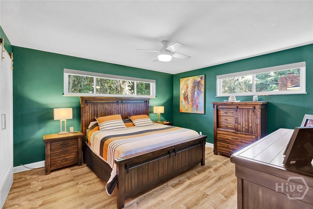 Image 33 of property listing at 1521 Forsyth Road, Savannah, GA 31406