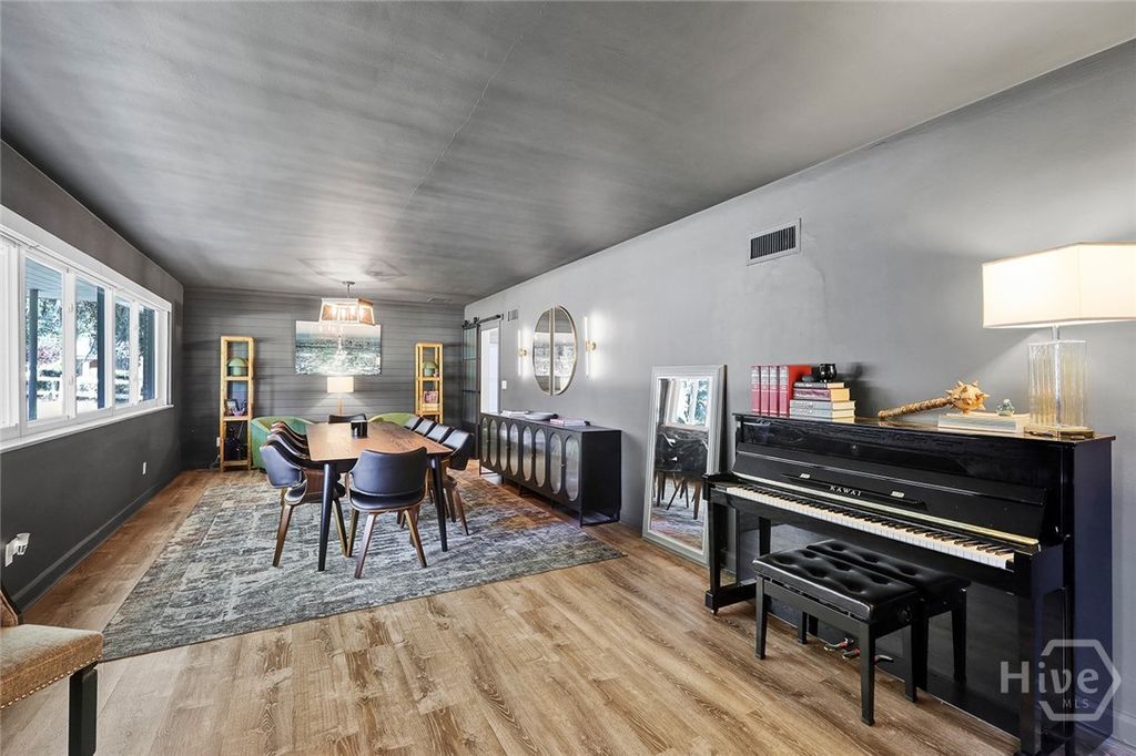 Image 45 of property listing at 1521 Forsyth Road, Savannah, GA 31406