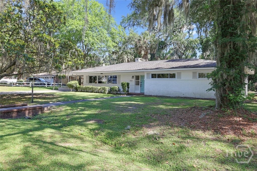 Image 52 of property listing at 1521 Forsyth Road, Savannah, GA 31406