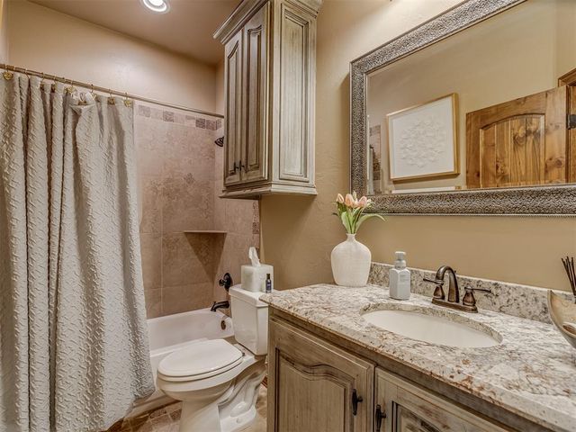 700 Newport Bridge Drive, Edmond, OK 73034