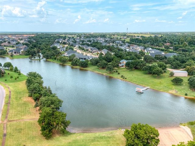700 Newport Bridge Drive, Edmond, OK 73034