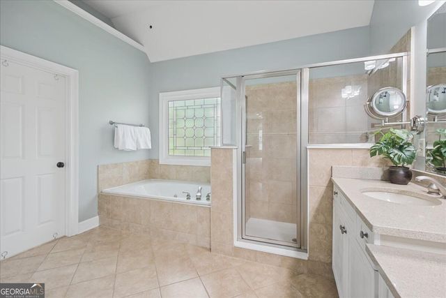 475 Trowgate Lane, Atlanta, GA 30350