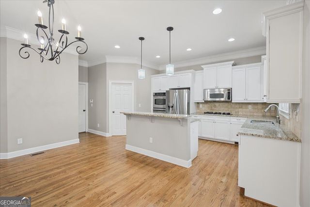 475 Trowgate Lane, Atlanta, GA 30350