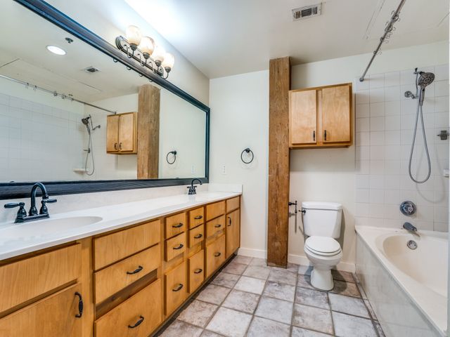 509 Elm Street 405, Dallas, TX 75202