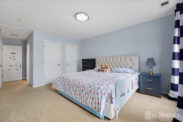 35 Hartlander Street, East Brunswick, NJ 08816