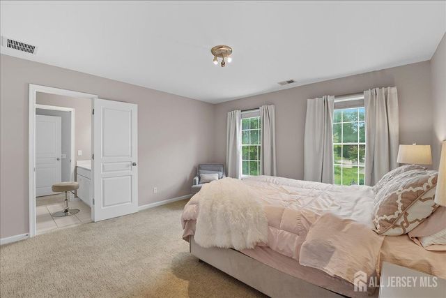 35 Hartlander Street, East Brunswick, NJ 08816