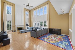 35 Hartlander Street, East Brunswick, NJ 08816