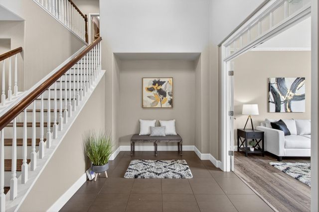 3692 Folsom Ct, West Sacramento, CA 95691