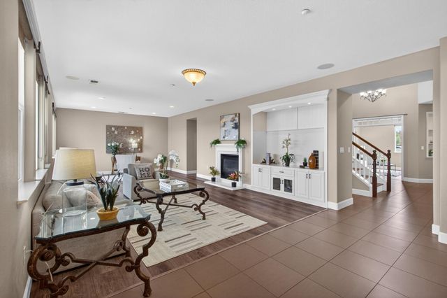 3692 Folsom Ct, West Sacramento, CA 95691