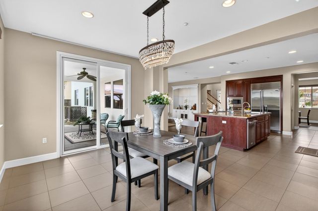 3692 Folsom Ct, West Sacramento, CA 95691