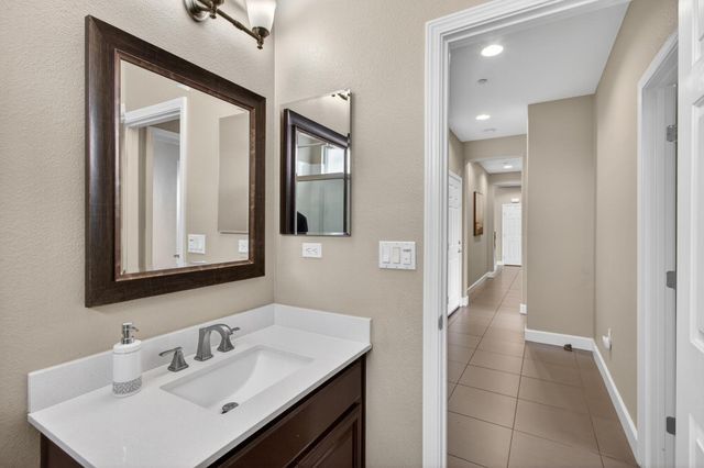 3692 Folsom Ct, West Sacramento, CA 95691