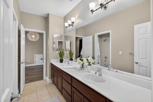 3692 Folsom Ct, West Sacramento, CA 95691