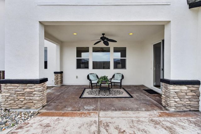 3692 Folsom Ct, West Sacramento, CA 95691