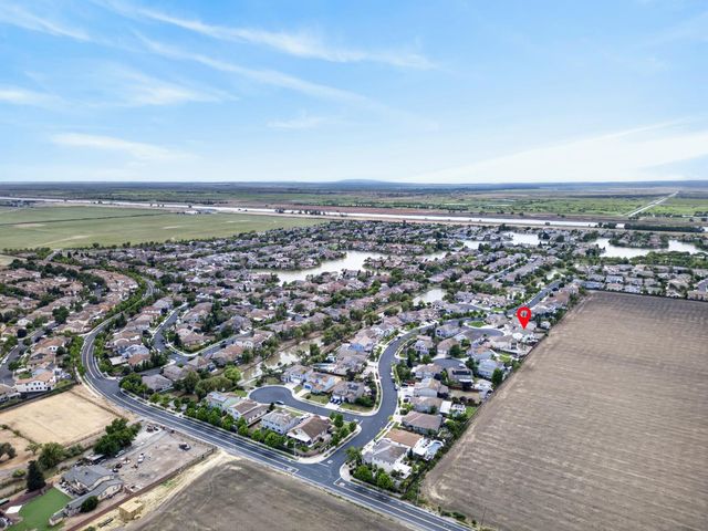 3692 Folsom Ct, West Sacramento, CA 95691