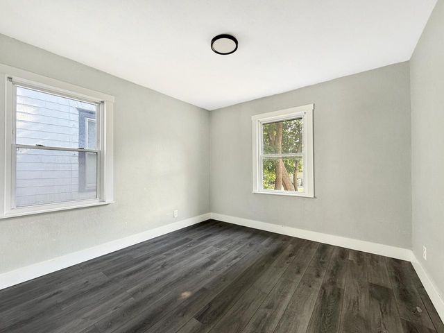 4616 N 30th STREET, Milwaukee, WI 53209