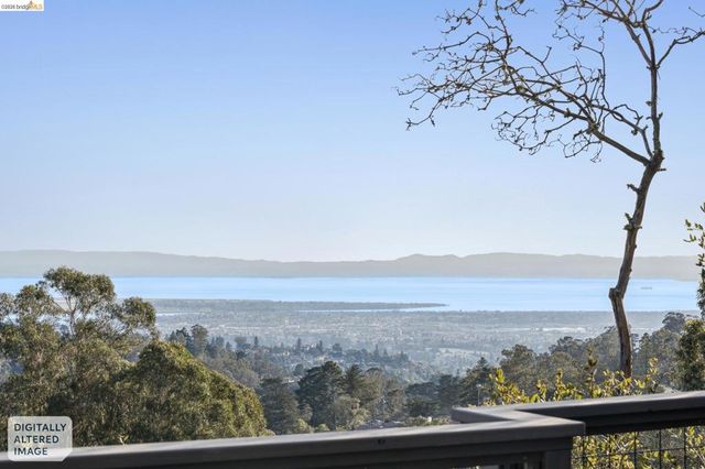 1925 1925 Manzanita Dr, Oakland, CA 94611