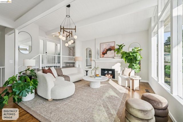 1925 1925 Manzanita Dr, Oakland, CA 94611