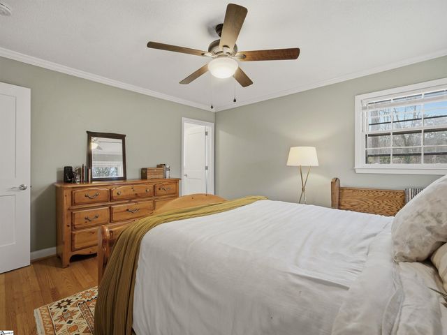 1064 Riverview Drive, Spartanburg, SC 29307