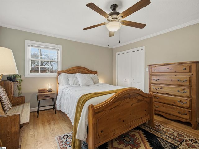 1064 Riverview Drive, Spartanburg, SC 29307