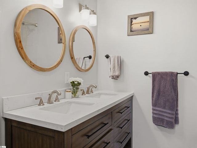 1064 Riverview Drive, Spartanburg, SC 29307