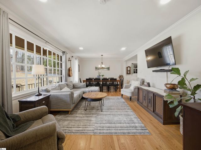 1064 Riverview Drive, Spartanburg, SC 29307