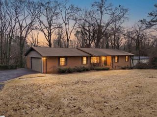 1064 Riverview Drive, Spartanburg, SC 29307
