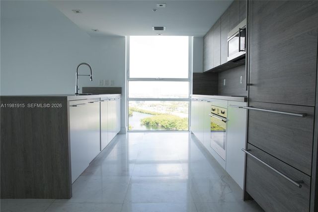 400 Sunny Isles Blvd 1701, Sunny Isles Beach, FL 33160
