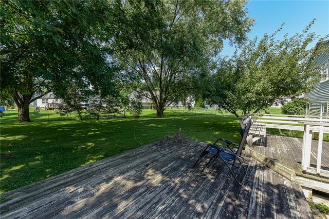 80 Shadow Lane, Gates, NY 14606