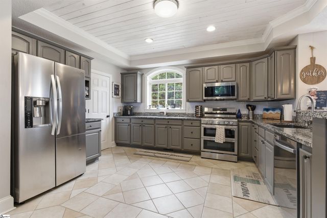 489 Lyman Lake Road, Lyman, SC 29365