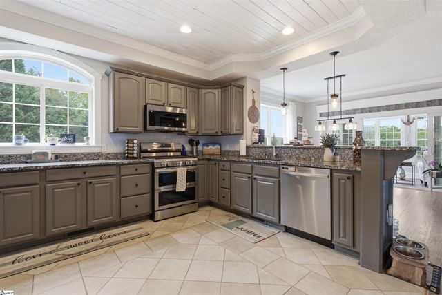 489 Lyman Lake Road, Lyman, SC 29365