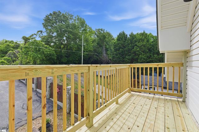 489 Lyman Lake Road, Lyman, SC 29365