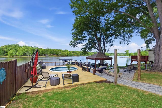 489 Lyman Lake Road, Lyman, SC 29365