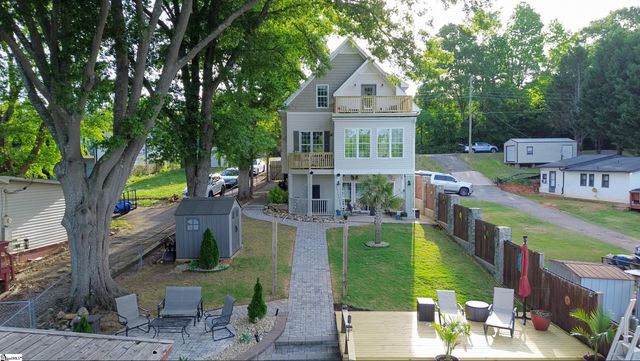489 Lyman Lake Road, Lyman, SC 29365