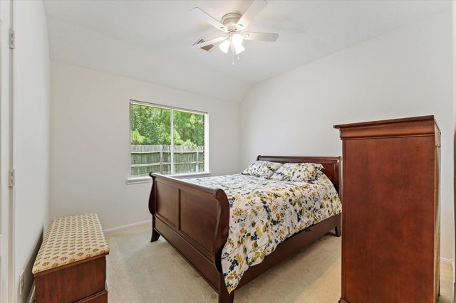 9539 Barretts Glen Court, Houston, TX 77065