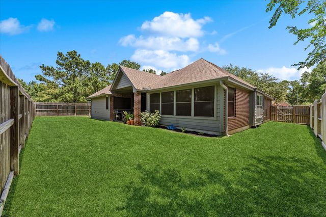 9539 Barretts Glen Court, Houston, TX 77065